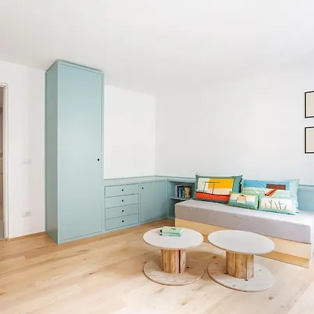 Apartment House Na Chicca *